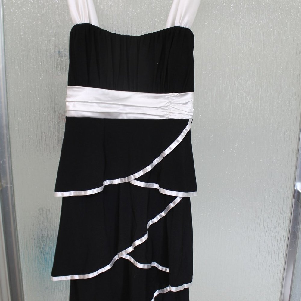 Taboo Black & White Ruffle Cocktail Dress